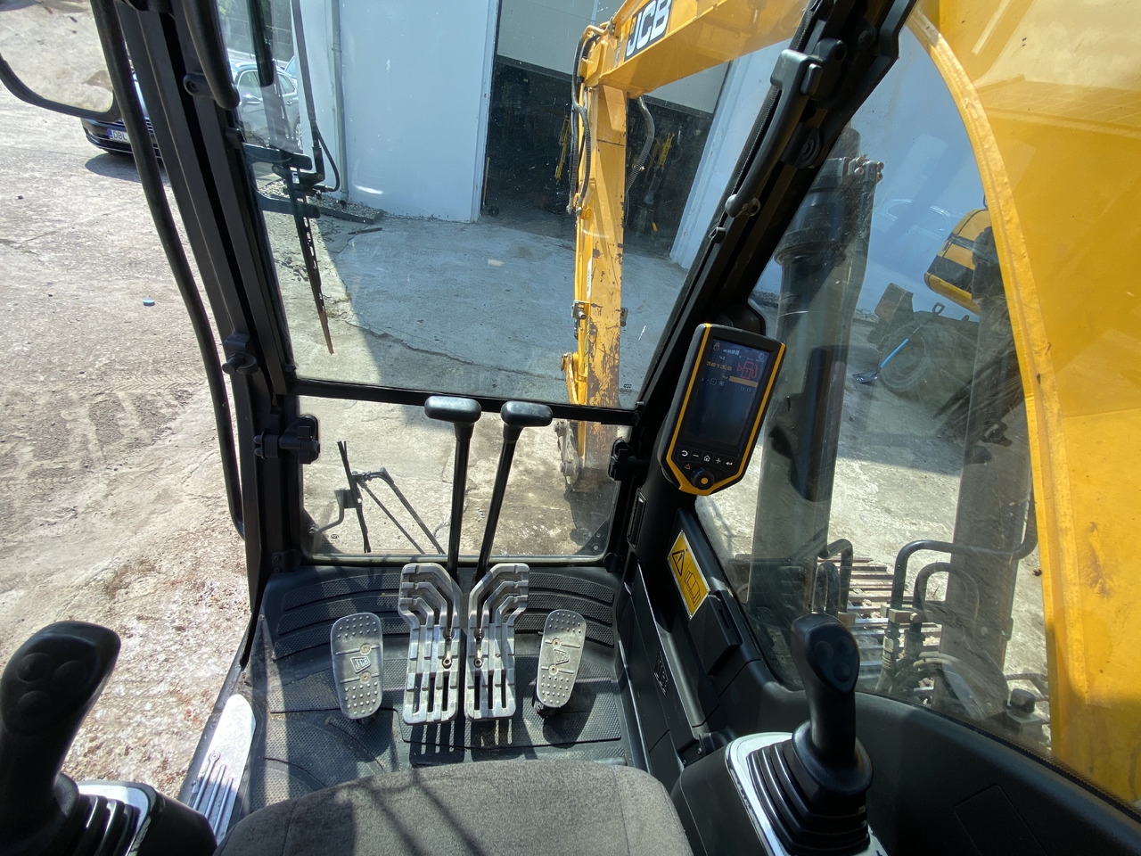 Excavadora de cadenas JCB JS131: foto 19 Excavadora de cadenas JCB JS131: foto 19