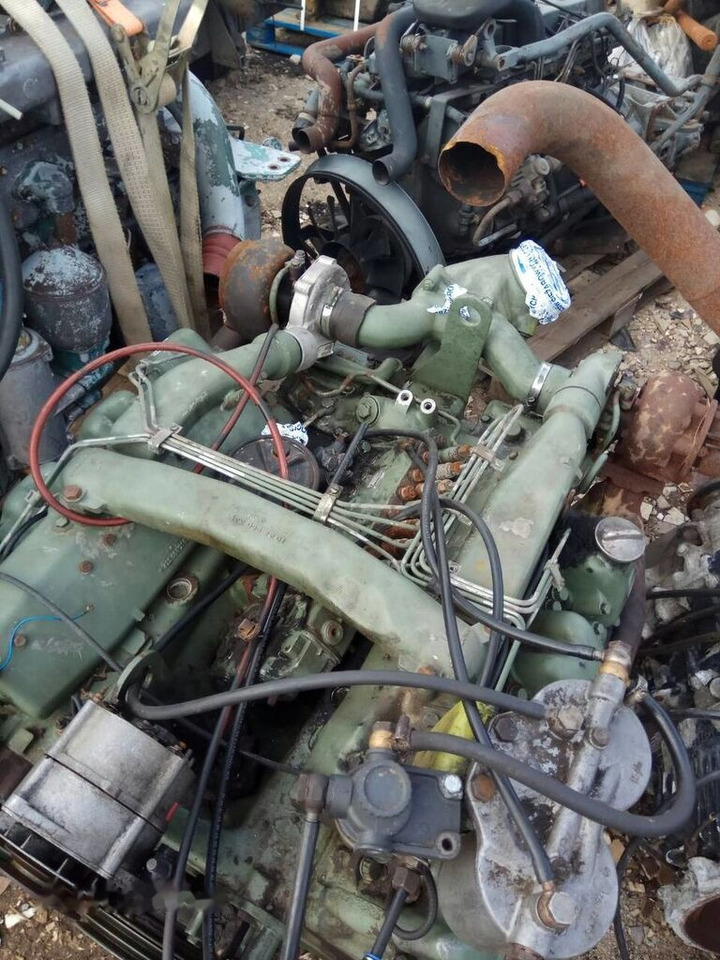 OM 422 V8 BiTurbo   Mercedes-Benz - Motor para Camión: foto 3 OM 422 V8 BiTurbo   Mercedes-Benz - Motor para Camión: foto 3