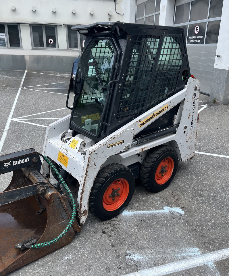 BOBCAT S70 - Minicargadora de cadenas: foto 2 BOBCAT S70 - Minicargadora de cadenas: foto 2