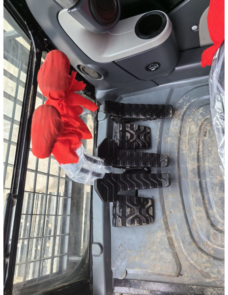 Excavadora de cadenas Caterpillar 329D2: foto 7