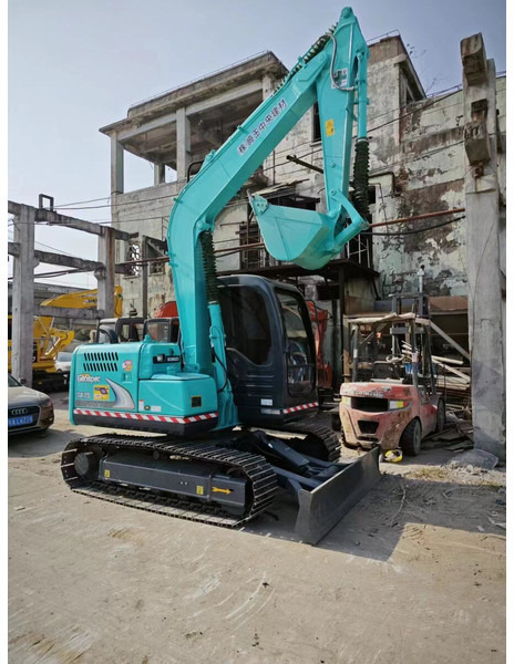 Kobelco SK75 - Miniexcavadora: foto 1 Kobelco SK75 - Miniexcavadora: foto 1