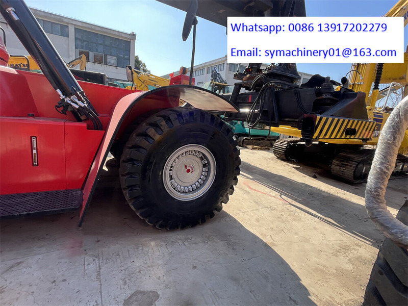 Sany SRSC45C30 - Reach stacker: foto 4 Sany SRSC45C30 - Reach stacker: foto 4