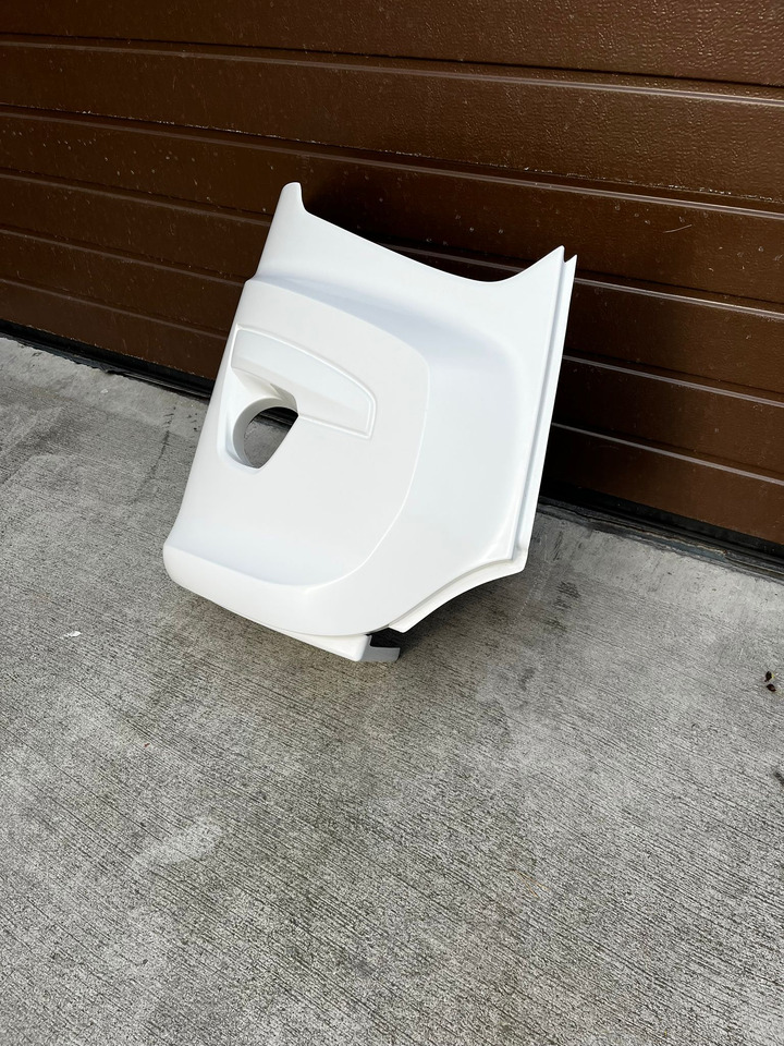 Zderzak, narożnik przedni prawy VDL FUTURA VDL FUTURA - Parachoques para Autobús: foto 3 Zderzak, narożnik przedni prawy VDL FUTURA VDL FUTURA - Parachoques para Autobús: foto 3