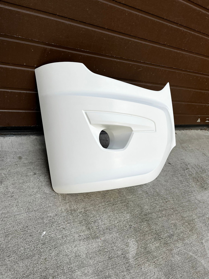 Zderzak, narożnik przedni prawy VDL FUTURA VDL FUTURA - Parachoques para Autobús: foto 2 Zderzak, narożnik przedni prawy VDL FUTURA VDL FUTURA - Parachoques para Autobús: foto 2