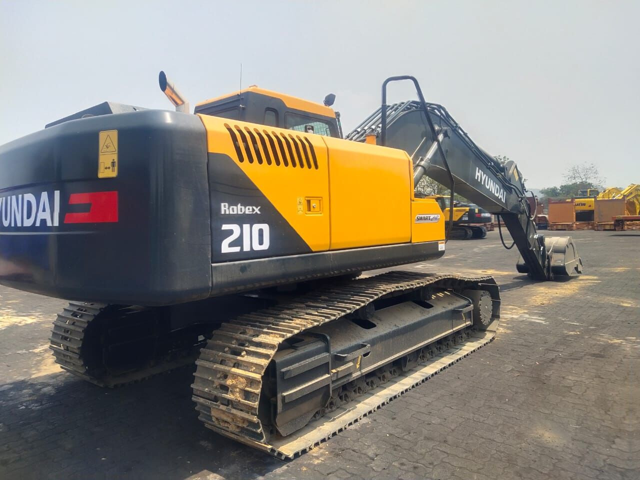 New Hyundai R210 tracked excavator - Excavadora de cadenas: foto 5 New Hyundai R210 tracked excavator - Excavadora de cadenas: foto 5