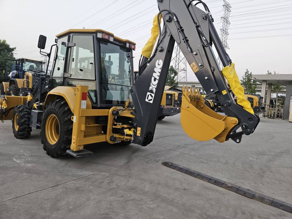 New XCMG XC870HK backhoe loader - Retroexcavadora: foto 2 New XCMG XC870HK backhoe loader - Retroexcavadora: foto 2