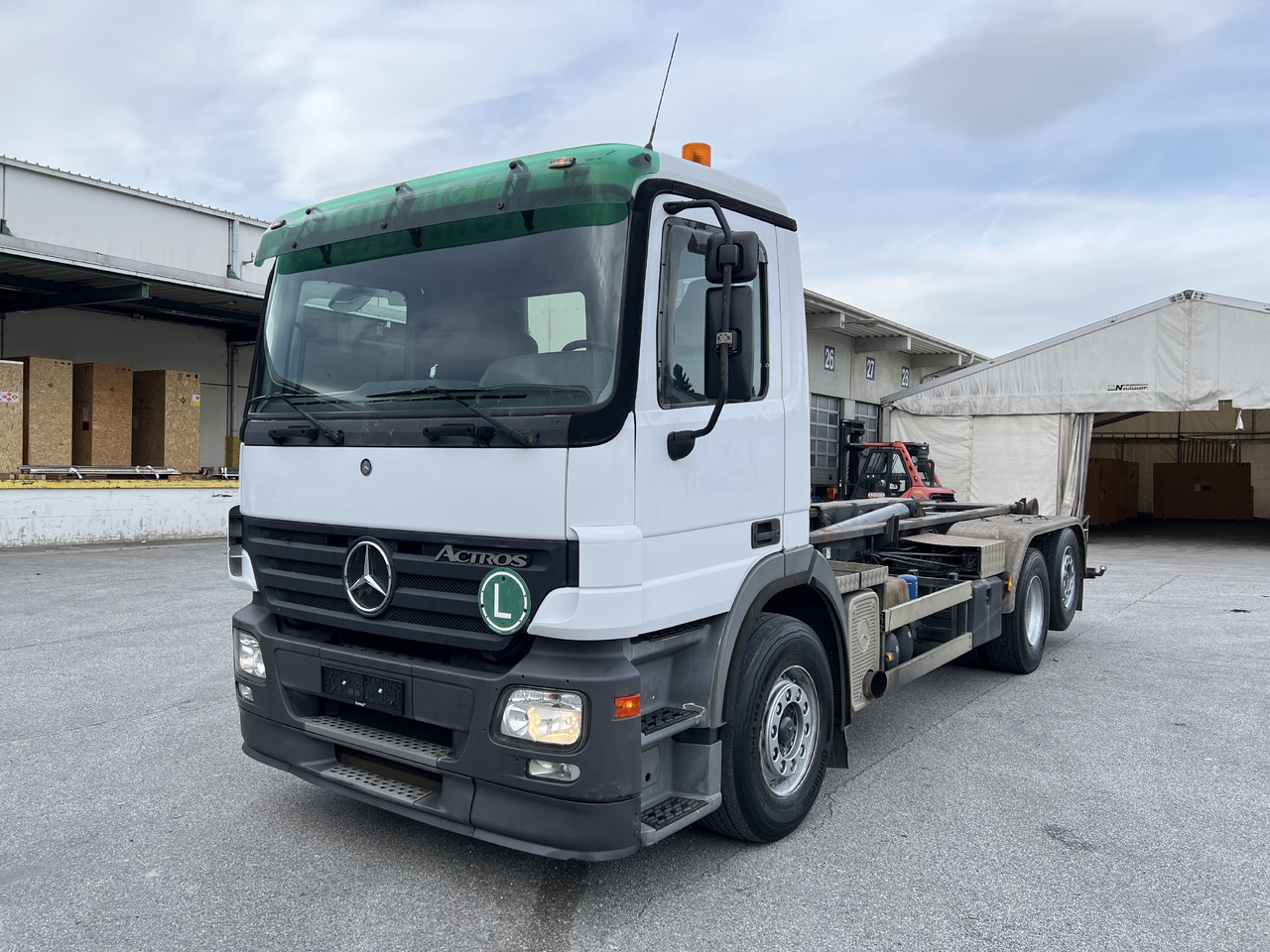 MERCEDES-BENZ Actros 25 41 | Retarder | Kupplung | Differenzial | Liftachse - Camión multibasculante: foto 1 MERCEDES-BENZ Actros 25 41 | Retarder | Kupplung | Differenzial | Liftachse - Camión multibasculante: foto 1