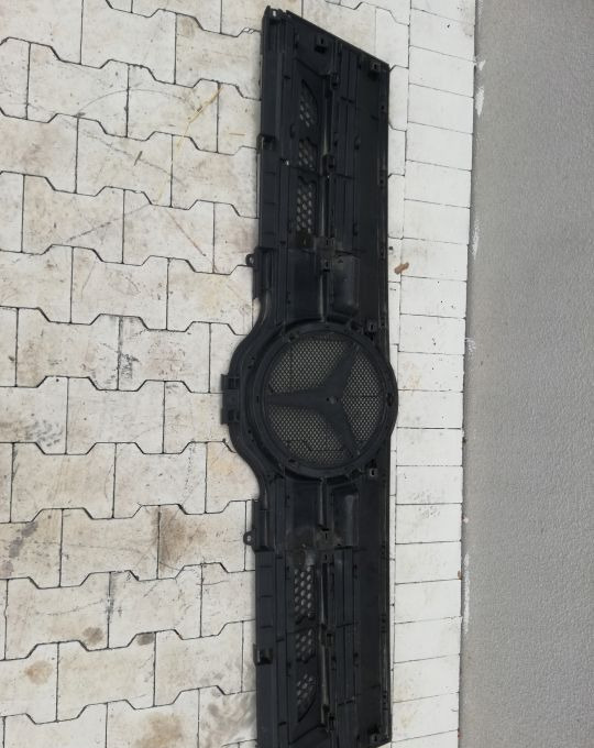 ATRAPA GRILL MERCEDES ACTROS MP4 ORYGINAŁ - Parrilla para Camión: foto 4 ATRAPA GRILL MERCEDES ACTROS MP4 ORYGINAŁ - Parrilla para Camión: foto 4