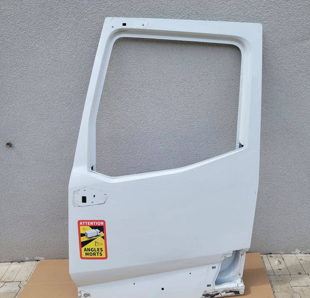 DRZWI LEWE RENAULT RANGE T GAMA ORYGINAŁ NIEMALOWANE CHWALIM116 - Puerta y piezas para Camión: foto 1 DRZWI LEWE RENAULT RANGE T GAMA ORYGINAŁ NIEMALOWANE CHWALIM116 - Puerta y piezas para Camión: foto 1