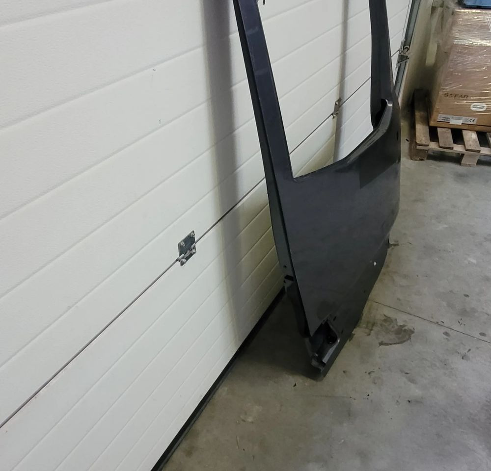 DRZWI RENAULT RANGE T GAMA ORYGINAŁ CHWALIM116 - Puerta y piezas para Camión: foto 2 DRZWI RENAULT RANGE T GAMA ORYGINAŁ CHWALIM116 - Puerta y piezas para Camión: foto 2