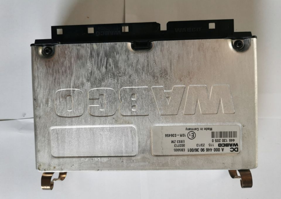 Unidad de control EBS3 MERCEDES ACTROS MP4 A 000 446 90 36/001: foto 1