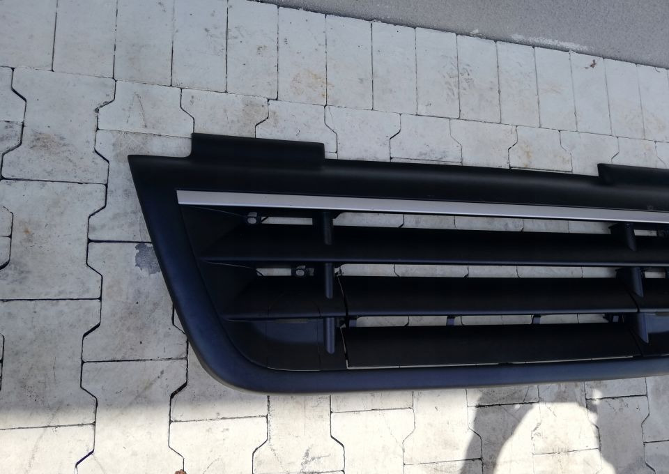 GRILL ATRAPA DAF CF NOWY ORYGINAŁ 1784453 - Capota: foto 2 GRILL ATRAPA DAF CF NOWY ORYGINAŁ 1784453 - Capota: foto 2