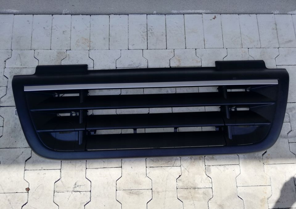 GRILL ATRAPA DAF CF NOWY ORYGINAŁ 1784453 - Capota: foto 1 GRILL ATRAPA DAF CF NOWY ORYGINAŁ 1784453 - Capota: foto 1