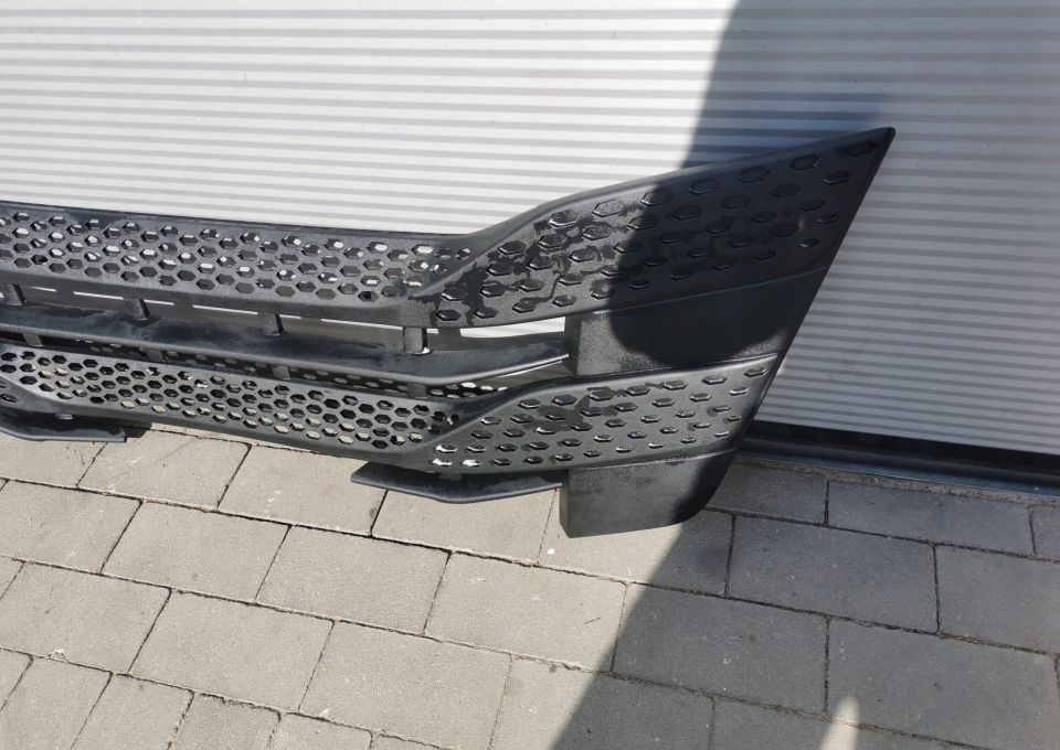 GRILL ATRAPA IVECO STRALIS S WAY 5802401392 - Parrilla para Camión: foto 3 GRILL ATRAPA IVECO STRALIS S WAY 5802401392 - Parrilla para Camión: foto 3