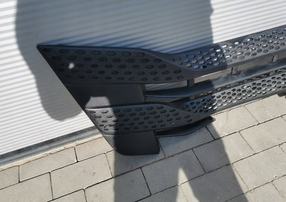 GRILL ATRAPA IVECO STRALIS S WAY 5802401392 - Parrilla para Camión: foto 2 GRILL ATRAPA IVECO STRALIS S WAY 5802401392 - Parrilla para Camión: foto 2