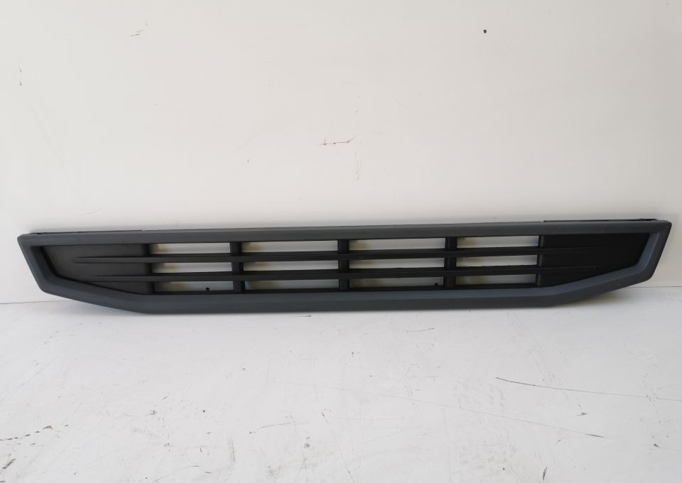 GRILL ATRAPA ŁAWKA VOLVO FH4 82208512 ORYGINAŁ - Capota: foto 1 GRILL ATRAPA ŁAWKA VOLVO FH4 82208512 ORYGINAŁ - Capota: foto 1