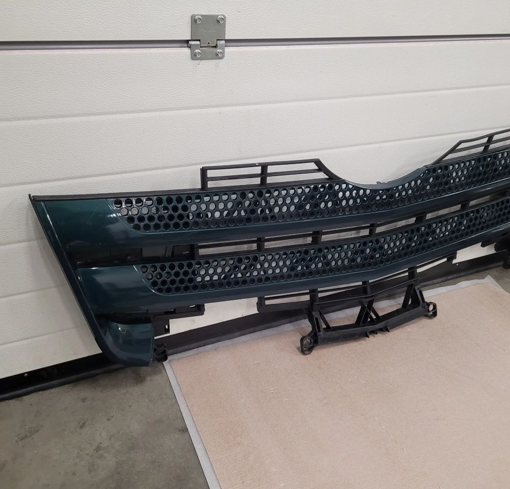 GRILL MERCEDES ACTROS MP4 ORYGINAŁ - Parrilla para Camión: foto 3 GRILL MERCEDES ACTROS MP4 ORYGINAŁ - Parrilla para Camión: foto 3