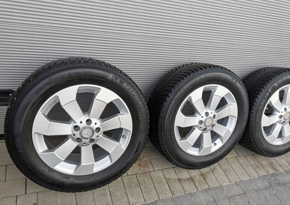 KOŁA FELGI MERCEDES GLE ML W166 255/55R18 - Neumáticos y llantas: foto 3 KOŁA FELGI MERCEDES GLE ML W166 255/55R18 - Neumáticos y llantas: foto 3