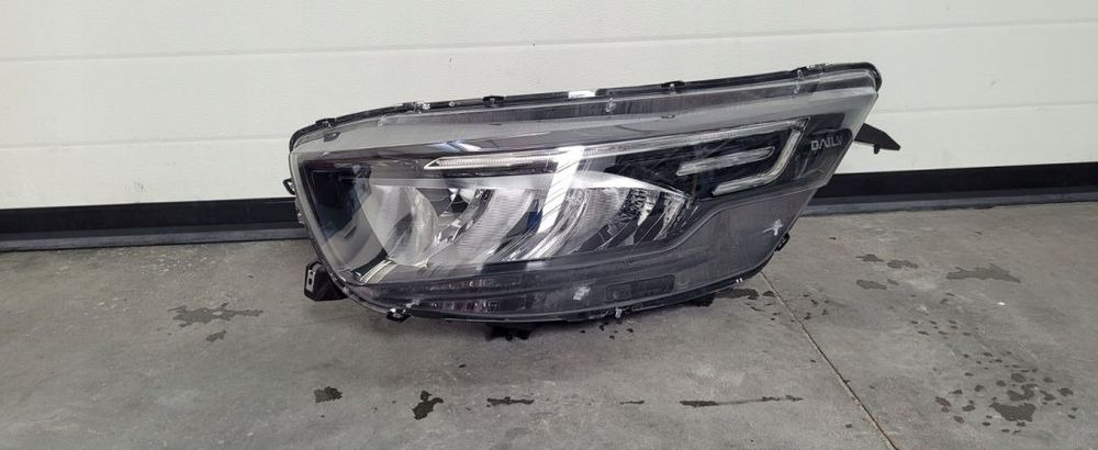 LAMPA FULL LED IVECO DAILY Lh. ORYGINAŁ 5802711800 - Faro delantero: foto 1 LAMPA FULL LED IVECO DAILY Lh. ORYGINAŁ 5802711800 - Faro delantero: foto 1