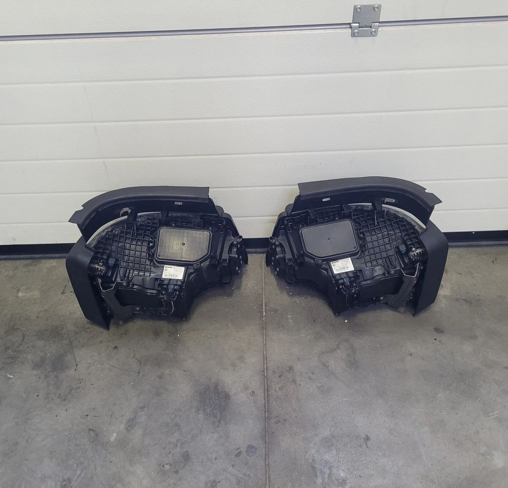 LAMPA LED SCANIA R NGT 2655849 2655848 RH/LH CHWALIM116 - Luz/ Iluminación para Camión: foto 2 LAMPA LED SCANIA R NGT 2655849 2655848 RH/LH CHWALIM116 - Luz/ Iluminación para Camión: foto 2