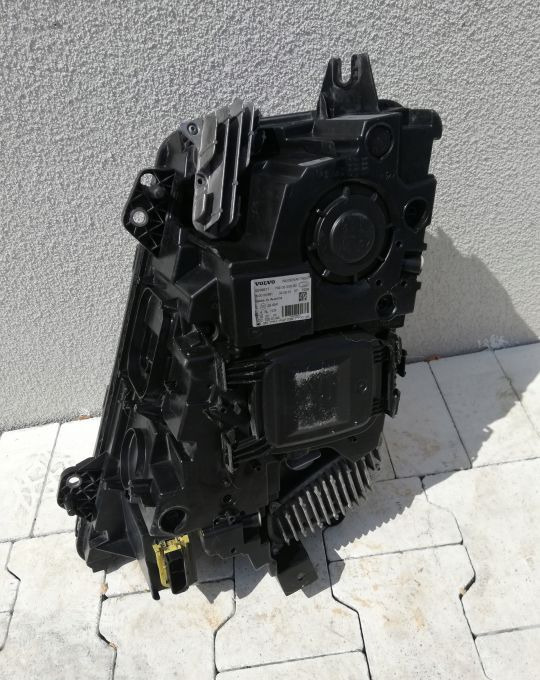 LAMPA VOLVO FH4 FH 4 FM RH ORYGINAŁ - Faro delantero: foto 3 LAMPA VOLVO FH4 FH 4 FM RH ORYGINAŁ - Faro delantero: foto 3