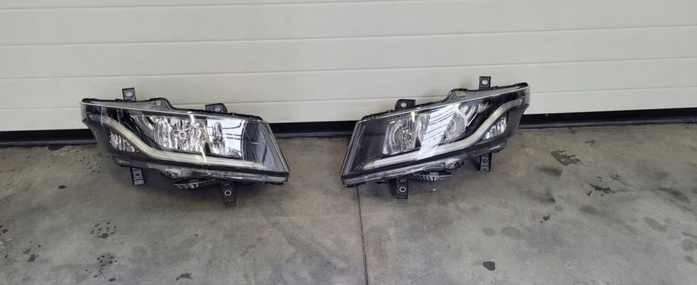 LAMPY IVECO S WAY KOMPLET ORYGINAŁ - Faro delantero: foto 1 LAMPY IVECO S WAY KOMPLET ORYGINAŁ - Faro delantero: foto 1