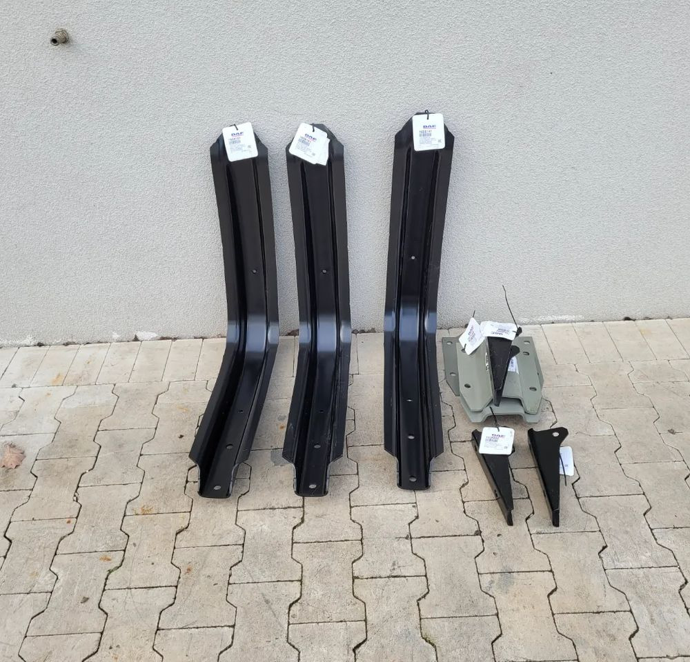LAPY ZBIORNIKA PALIWA DAF XF CF 63C68CM NOWY ORYGINAŁ - Carrocería y exterior para Camión: foto 1 LAPY ZBIORNIKA PALIWA DAF XF CF 63C68CM NOWY ORYGINAŁ - Carrocería y exterior para Camión: foto 1