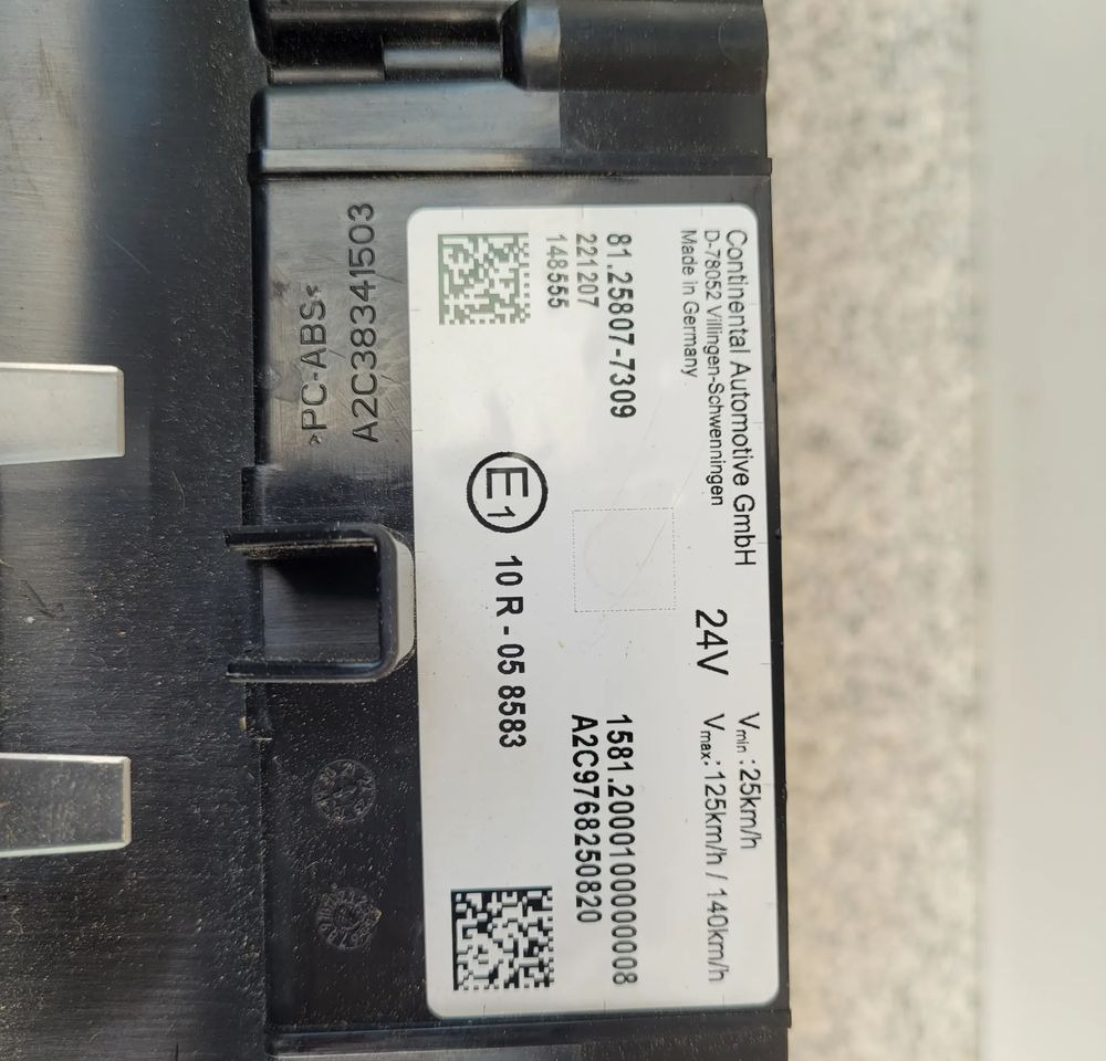 LICZNIK MAN TG3 TGX 81.25807-7309 - Salpicadero para Camión: foto 2 LICZNIK MAN TG3 TGX 81.25807-7309 - Salpicadero para Camión: foto 2