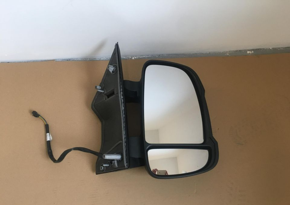 LUSTERKO FIAT DUCATO JUMPER BOXER KRÓTKIE RH PRAWE - Espejo retrovisor: foto 1 LUSTERKO FIAT DUCATO JUMPER BOXER KRÓTKIE RH PRAWE - Espejo retrovisor: foto 1