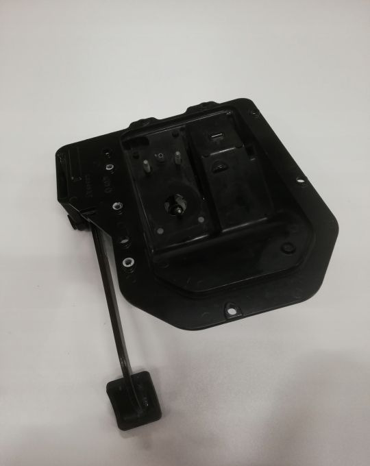 MOCOWANIE PODSTAWA PEDAŁÓW VOLVO FH4 KO34826 - Pedal para Camión: foto 1 MOCOWANIE PODSTAWA PEDAŁÓW VOLVO FH4 KO34826 - Pedal para Camión: foto 1