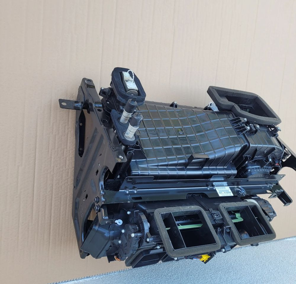 NAGRZEWNICA SCANIA R NGT NM. 2662616 - Calefacción/ Ventilación para Camión: foto 2 NAGRZEWNICA SCANIA R NGT NM. 2662616 - Calefacción/ Ventilación para Camión: foto 2