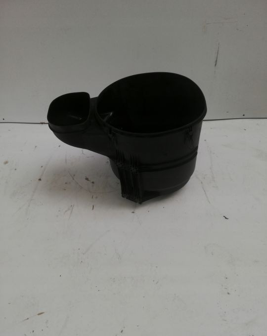 OBUDOWA FILTRA POWIETRZA VOLVO FH4 FH13 - Filtro de aire para Camión: foto 1 OBUDOWA FILTRA POWIETRZA VOLVO FH4 FH13 - Filtro de aire para Camión: foto 1