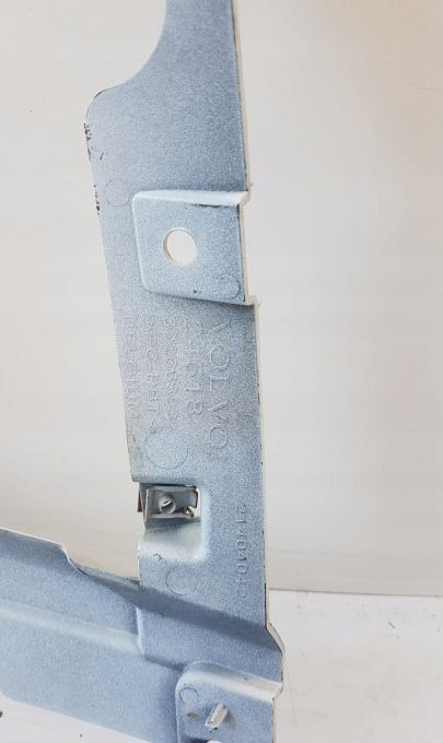 Okular ZDERZAK VOLVO FMX FM ORYGINAŁ - Parachoques para Camión: foto 3 Okular ZDERZAK VOLVO FMX FM ORYGINAŁ - Parachoques para Camión: foto 3