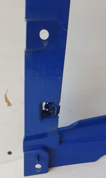 Okular ZDERZAK VOLVO FMX FM ORYGINAŁ - Parachoques para Camión: foto 3 Okular ZDERZAK VOLVO FMX FM ORYGINAŁ - Parachoques para Camión: foto 3