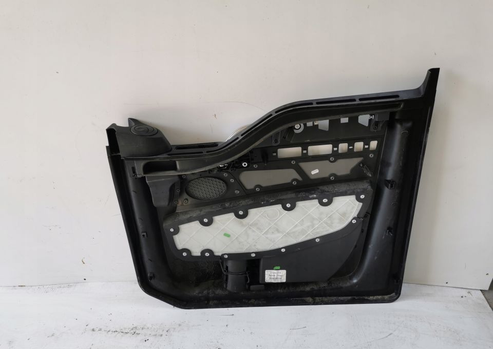 TAPICERKA DRZWI RĄCZKA Man TGX LH - Puerta y piezas para Camión: foto 3 TAPICERKA DRZWI RĄCZKA Man TGX LH - Puerta y piezas para Camión: foto 3