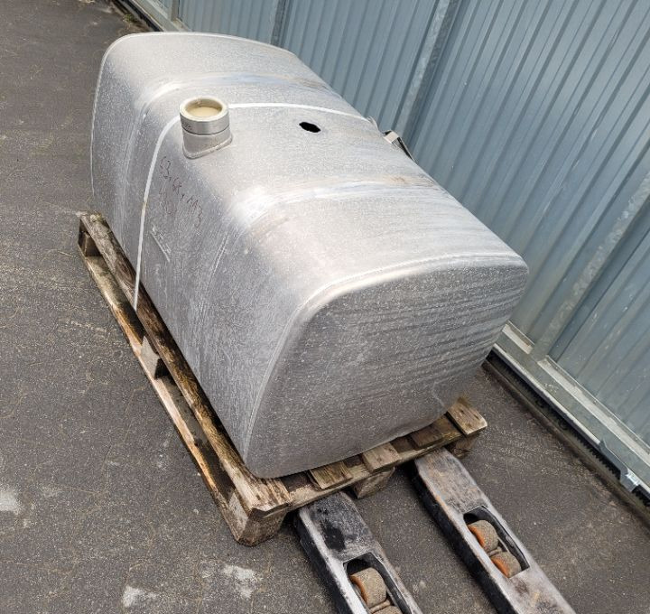 ZBIORNIK PALIWA DAF XF CF 430L 1681824 Euro6 - Depósito de combustible para Camión: foto 2 ZBIORNIK PALIWA DAF XF CF 430L 1681824 Euro6 - Depósito de combustible para Camión: foto 2