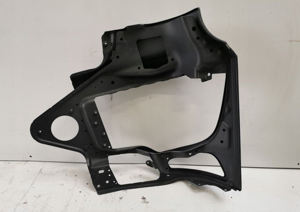ZDARZAK NAROŻNIK MERCEDES ANTOS AROX METALOWY - Aerodinámica/ Spoiler: foto 2 ZDARZAK NAROŻNIK MERCEDES ANTOS AROX METALOWY - Aerodinámica/ Spoiler: foto 2
