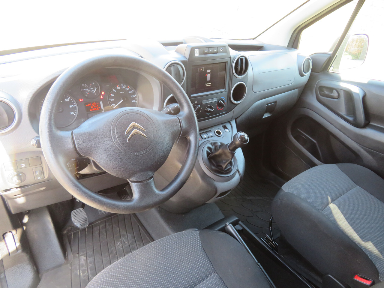 Furgón CITROËN Berlingo 1.6 BlueHDi CLUB: foto 12