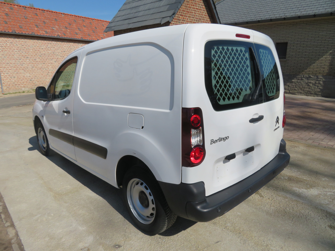 CITROËN Berlingo 1.6 BlueHDi CLUB - Furgón: foto 5 CITROËN Berlingo 1.6 BlueHDi CLUB - Furgón: foto 5