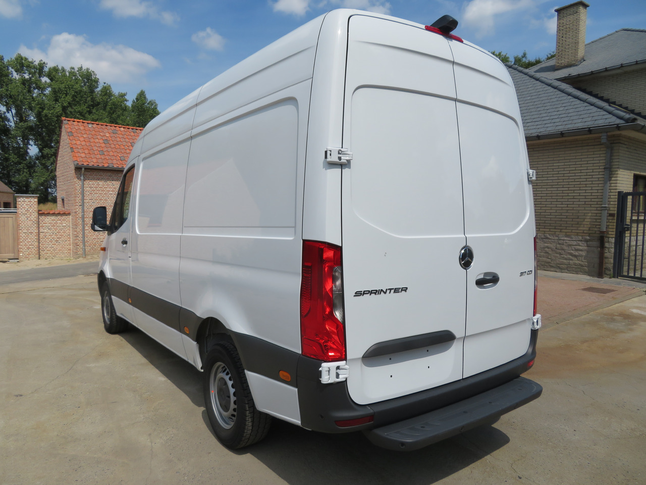 MERCEDES-BENZ Sprinter 317cdi - A2H2 - Furgoneta: foto 5 MERCEDES-BENZ Sprinter 317cdi - A2H2 - Furgoneta: foto 5