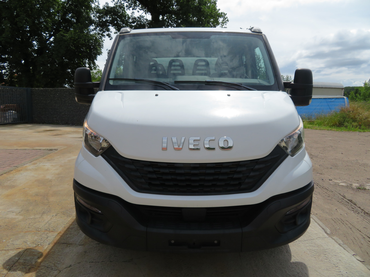 IVECO Daily 35C16 3.0 Dubbel cabine - Furgoneta basculante, Furgoneta combi: foto 2 IVECO Daily 35C16 3.0 Dubbel cabine - Furgoneta basculante, Furgoneta combi: foto 2