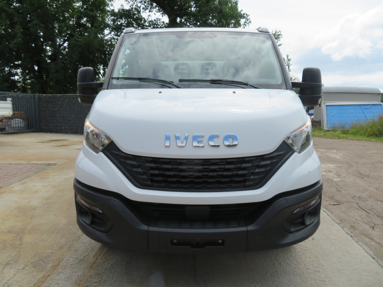 IVECO Daily 35C16 3.0 Dubbel cabine - Furgoneta basculante, Furgoneta combi: foto 2 IVECO Daily 35C16 3.0 Dubbel cabine - Furgoneta basculante, Furgoneta combi: foto 2