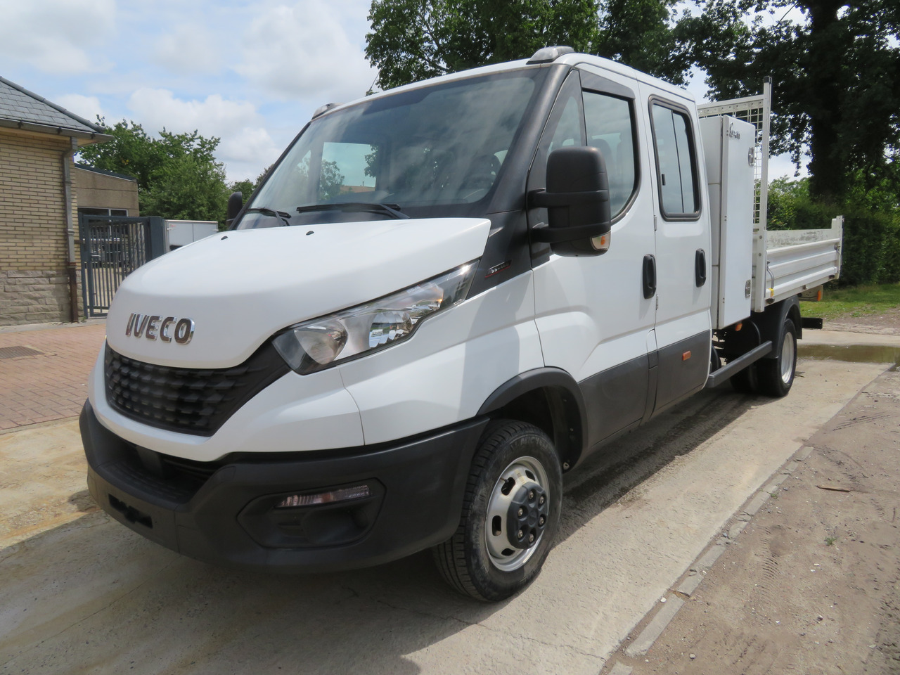 IVECO Daily 35C16 3.0 Dubbel cabine - Furgoneta basculante, Furgoneta combi: foto 3 IVECO Daily 35C16 3.0 Dubbel cabine - Furgoneta basculante, Furgoneta combi: foto 3