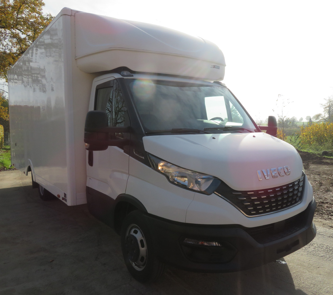 Iveco Daily 35C14 - Furgoneta caja cerrada: foto 1 Iveco Daily 35C14 - Furgoneta caja cerrada: foto 1