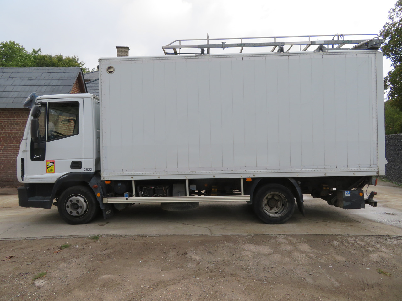 Iveco Eurocargo ML90E18 Bakwagen - Camión caja cerrada: foto 4 Iveco Eurocargo ML90E18 Bakwagen - Camión caja cerrada: foto 4