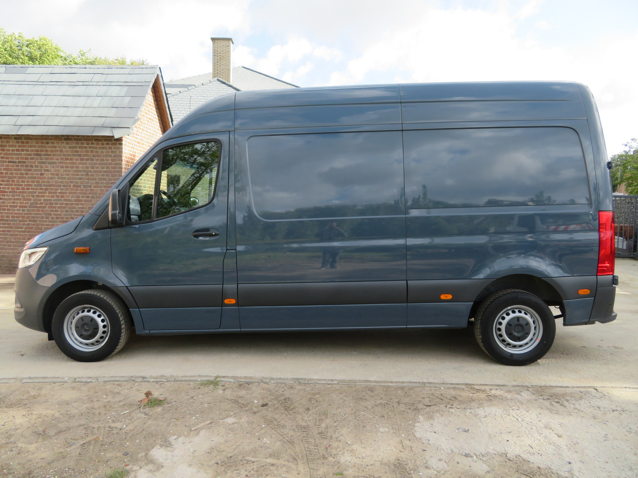 Mercedes-Benz Gesloten bestelwagen A2H2 - Furgón: foto 4 Mercedes-Benz Gesloten bestelwagen A2H2 - Furgón: foto 4