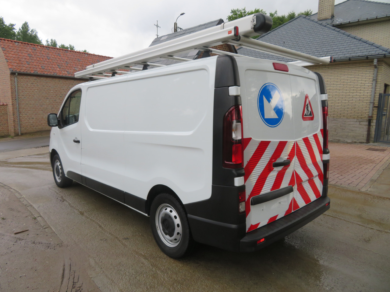 RENAULT Trafic 2.0dCi - L2H1 - Furgoneta pequeña: foto 5 RENAULT Trafic 2.0dCi - L2H1 - Furgoneta pequeña: foto 5