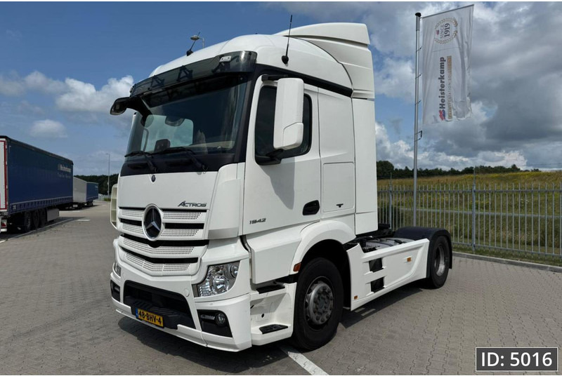 Mercedes-Benz Actros 1842 StreamSpace, Euro 6, / Streamspace / 9 Pieces - Cabeza tractora: foto 1 Mercedes-Benz Actros 1842 StreamSpace, Euro 6, / Streamspace / 9 Pieces - Cabeza tractora: foto 1