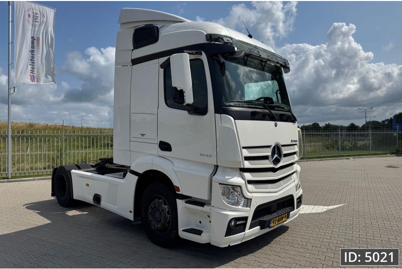 Mercedes-Benz Actros 1842 StreamSpace, Euro 6, / Streamspace / 9 Pieces - Cabeza tractora: foto 4 Mercedes-Benz Actros 1842 StreamSpace, Euro 6, / Streamspace / 9 Pieces - Cabeza tractora: foto 4