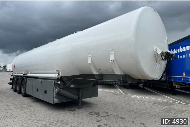 Hendricks TSA42 / Fuel tanker / 50.500L / 5 Comp / ADR - Semirremolque cisterna: foto 4 Hendricks TSA42 / Fuel tanker / 50.500L / 5 Comp / ADR - Semirremolque cisterna: foto 4